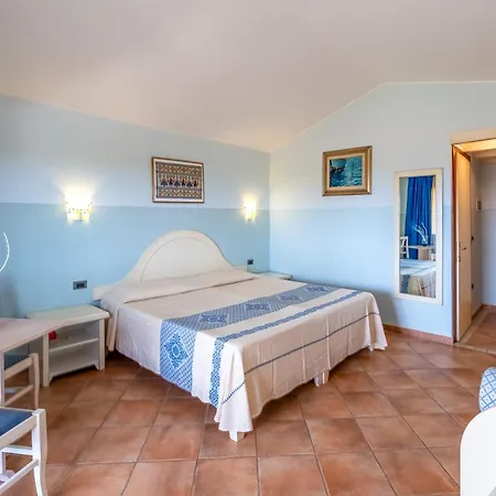 Hotel Luci Del Faro