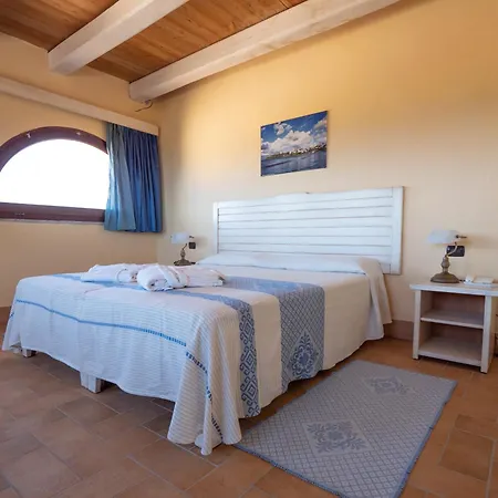 Hotel Luci Del Faro 3* Calasetta
