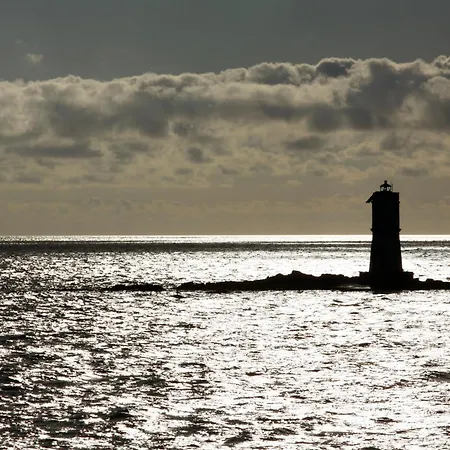 Luci Del Faro فندق كالاسيتا