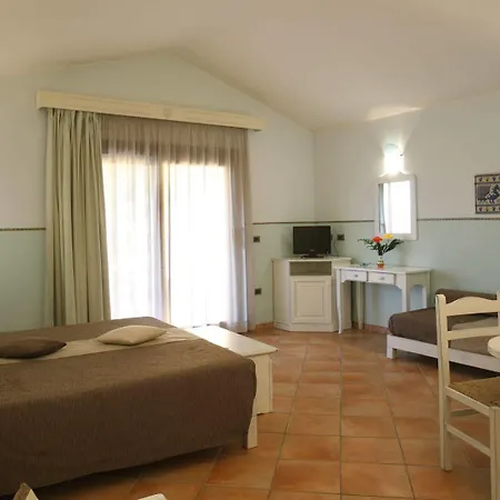 Hotel Luci Del Faro 3*