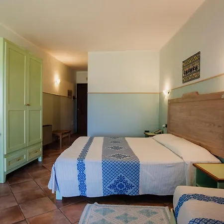 Hotel Luci Del Faro 4* Calasetta